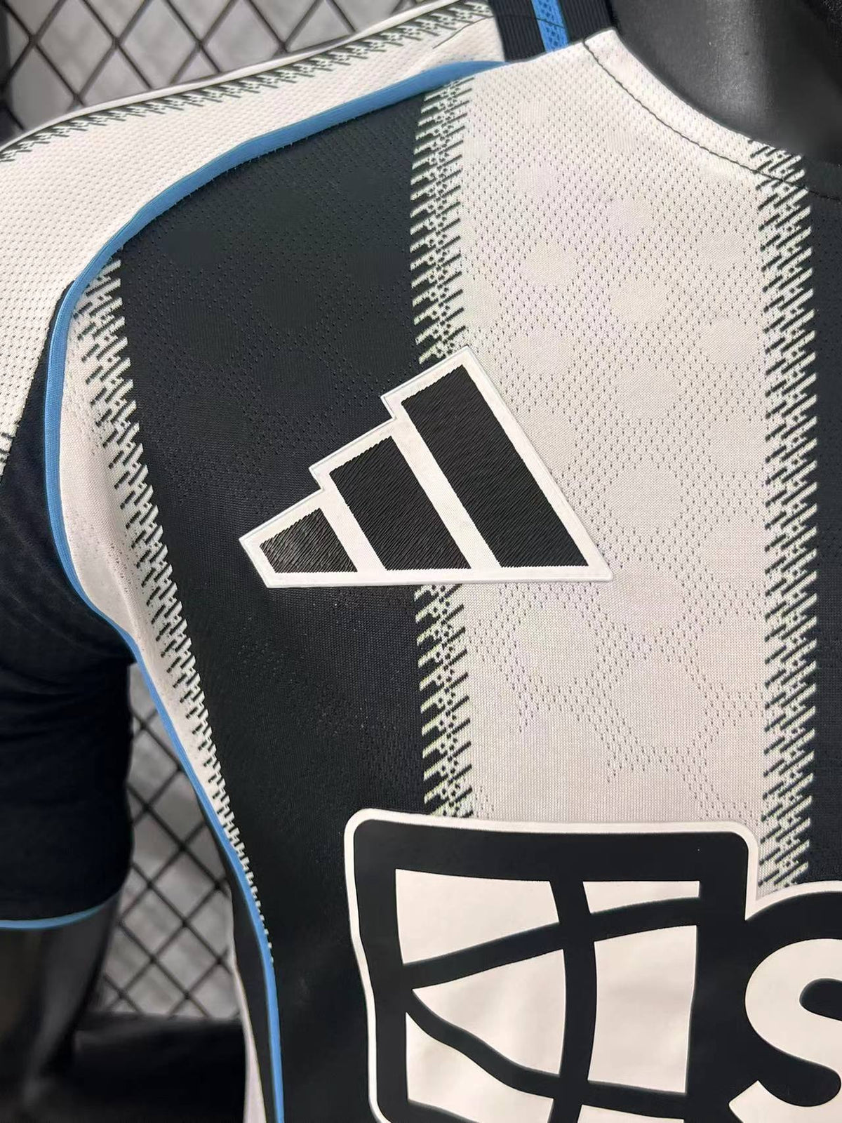 New Castle United 2025/26 - Player Authentic Player [Slim Fit] Player [Slim Fit] Player [Slim Fit] [Slim Fit]
